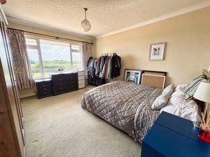 Photo 18- click for photo gallery